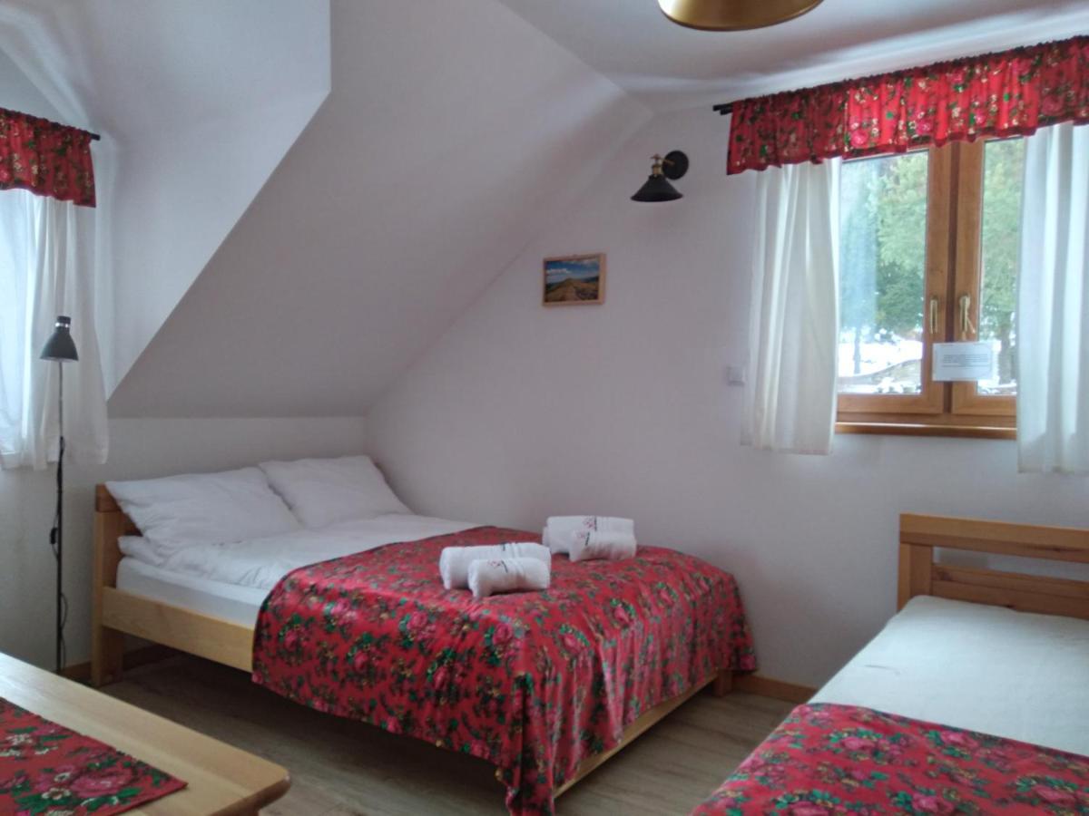Ostoja Gromadzyn Apartment Ustrzyki Dolne Ngoại thất bức ảnh