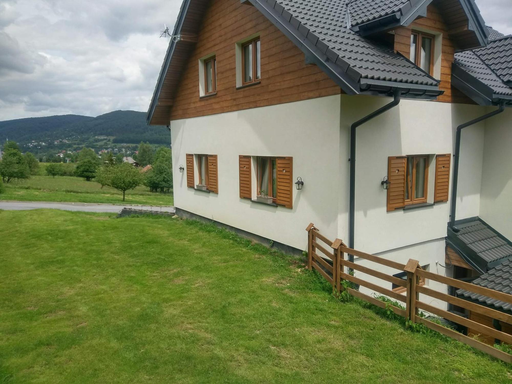 Ostoja Gromadzyn Apartment Ustrzyki Dolne Ngoại thất bức ảnh