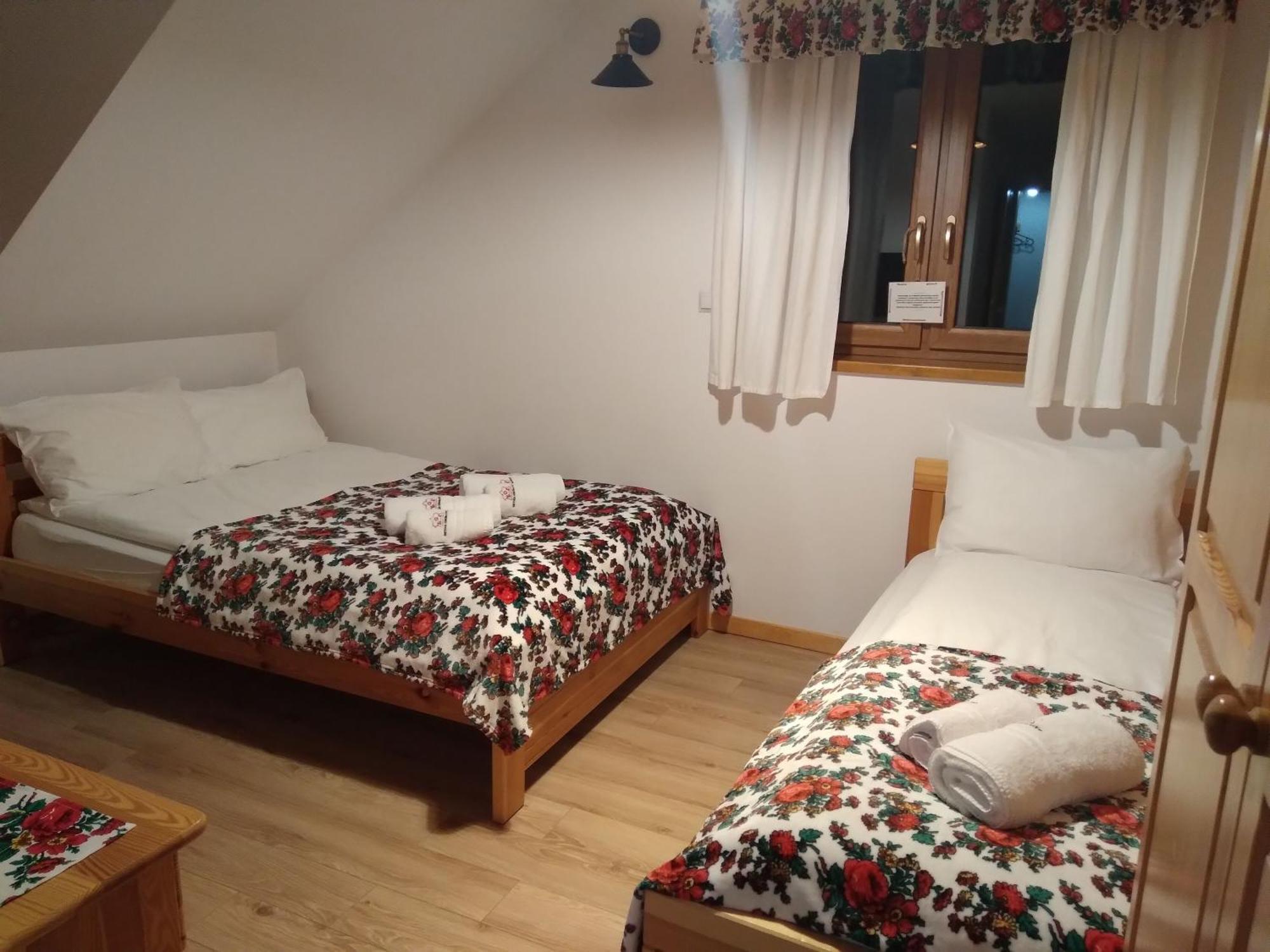 Ostoja Gromadzyn Apartment Ustrzyki Dolne Ngoại thất bức ảnh